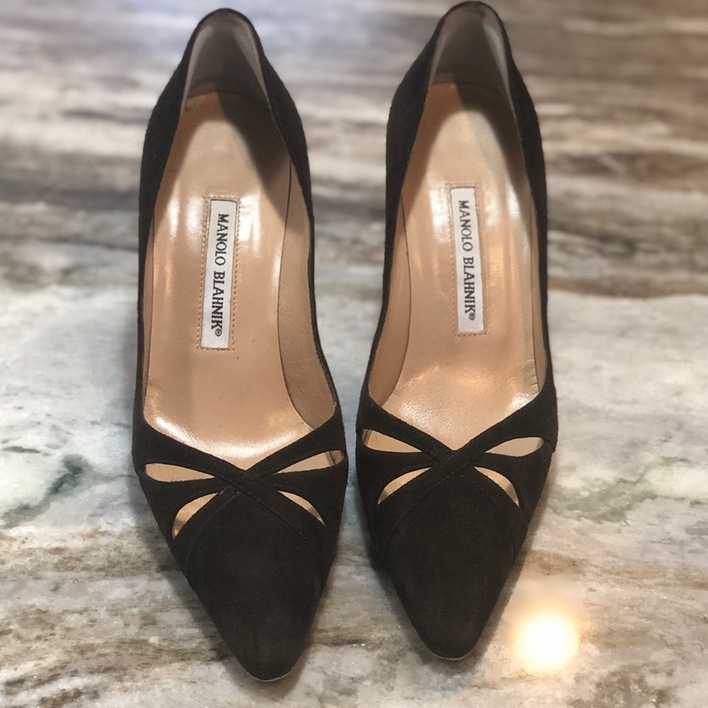 Manolo Blahnik Suede Cutout Pumps, 38.5